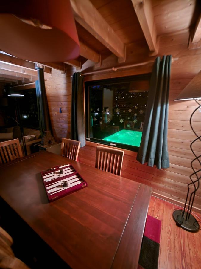 Le Chalet Du Cerf - Chambre D'Hote 소메레우제 외부 사진