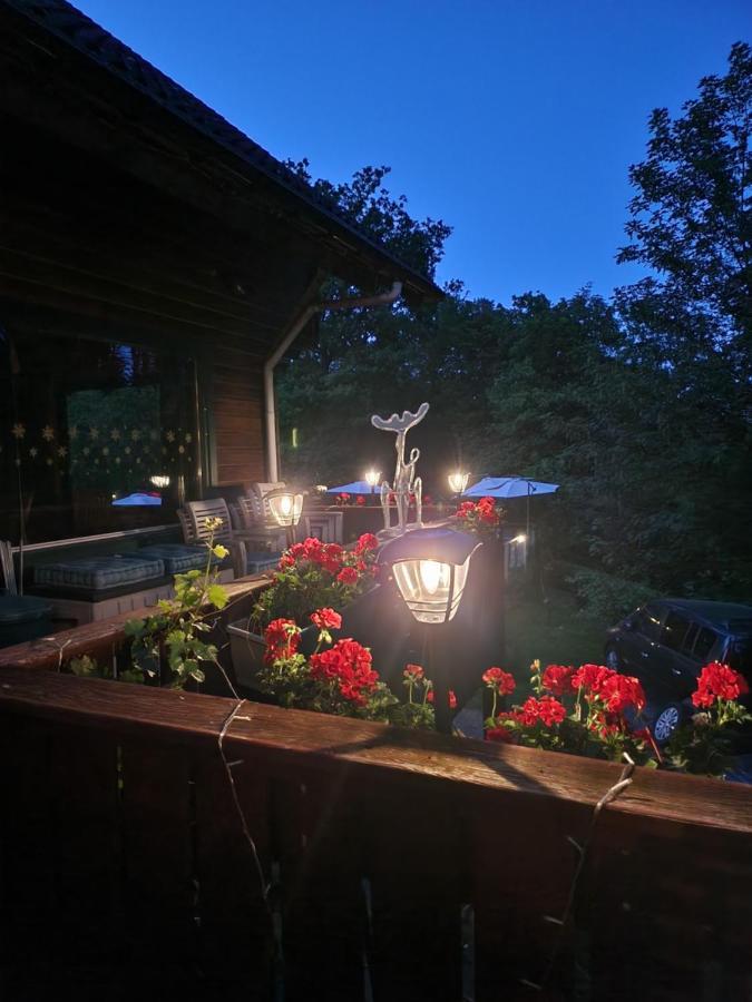 Le Chalet Du Cerf - Chambre D'Hote 소메레우제 외부 사진